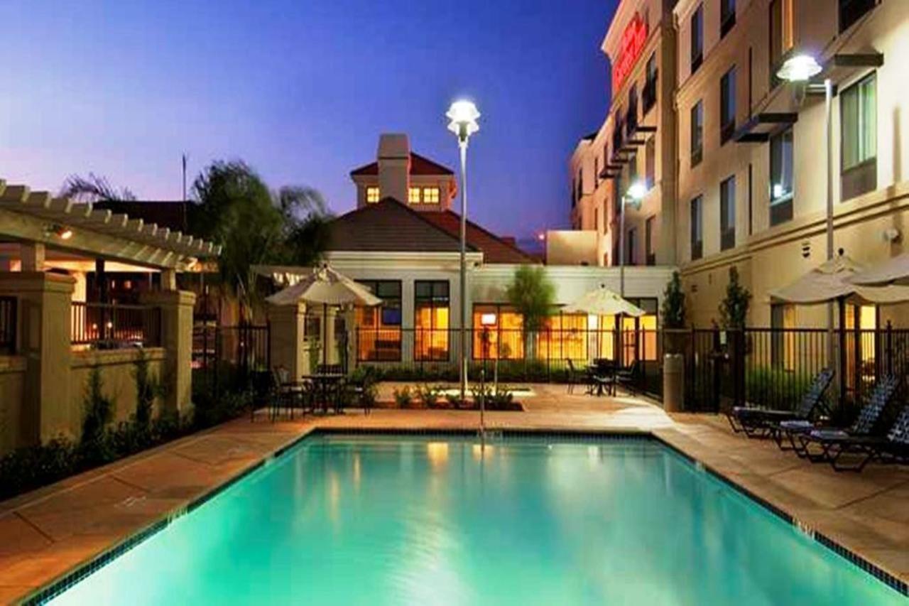 Hilton Garden Inn Sacramento Elk Grove Exterior foto