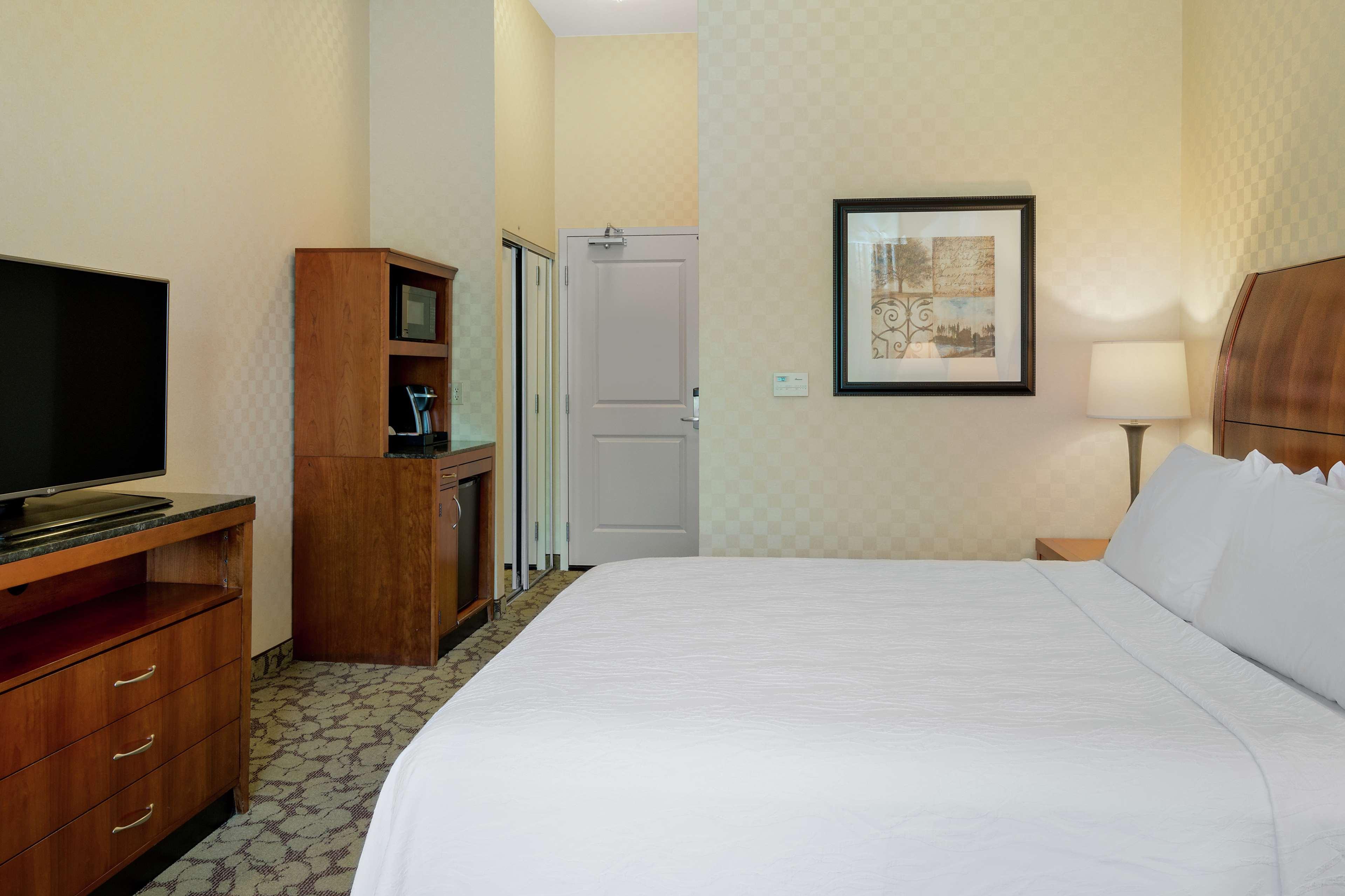 Hilton Garden Inn Sacramento Elk Grove Exterior foto