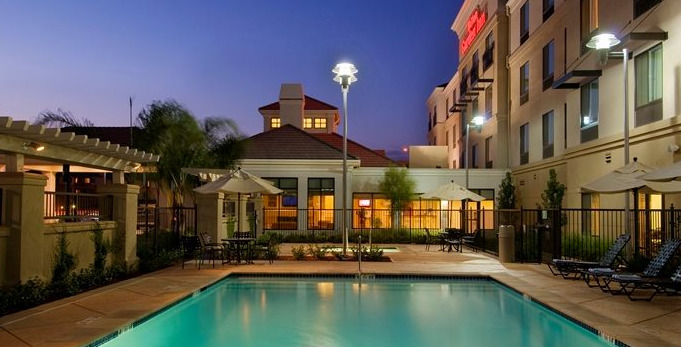 Hilton Garden Inn Sacramento Elk Grove Exterior foto